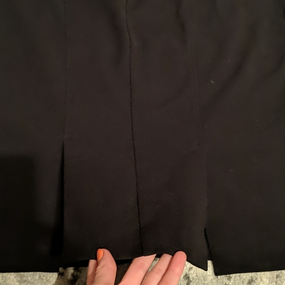 Black Stretchy Pencil Skirt - Picture 3 of 3